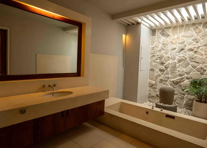 Villa Tuluscolivingseminyakvilla1 *