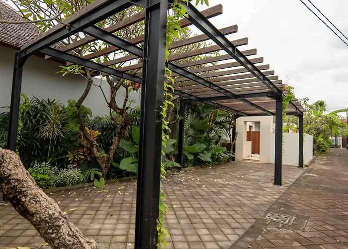 Tuluscolivingseminyakvilla1 فيلة سمينياك