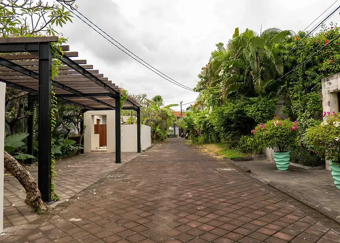 Tuluscolivingseminyakvilla1 Villa Seminyak