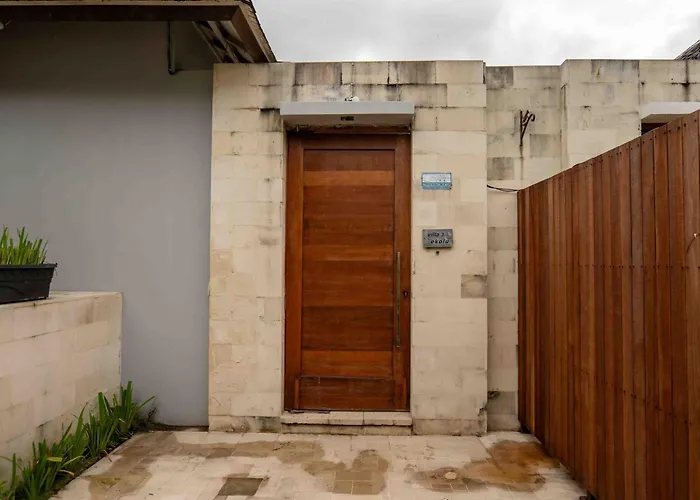 Tuluscolivingseminyakvilla1 Seminyak