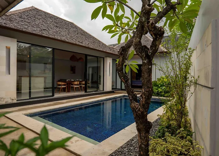 Tuluscolivingseminyakvilla1 * Seminyak