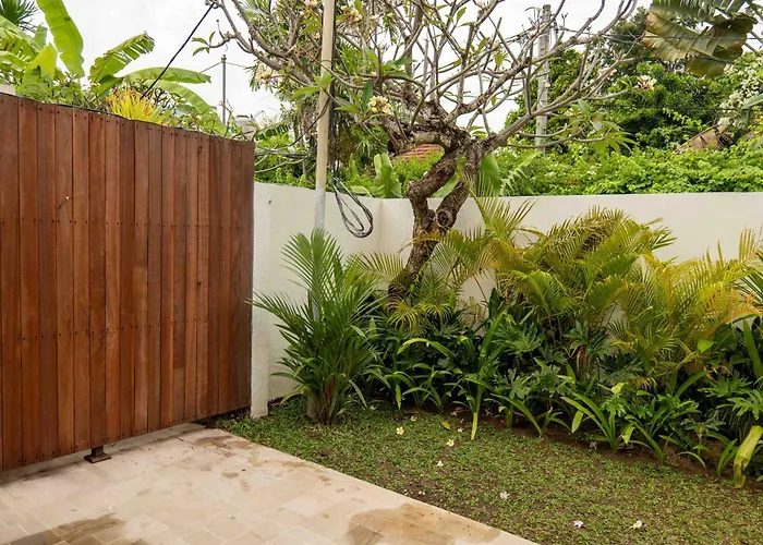 Tuluscolivingseminyakvilla1 * Seminyak